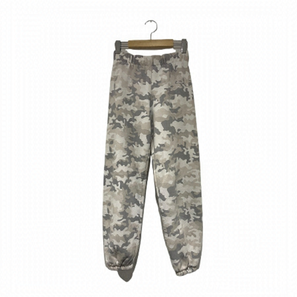 𝅺LAZYPANTS GREY CAMO SWEATPANTS